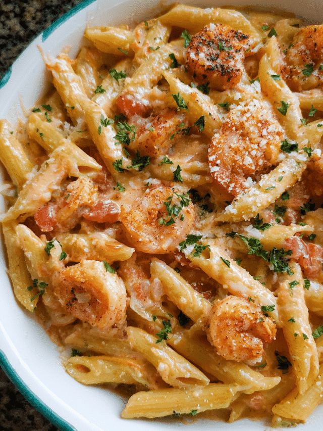 Creamy Cajun Shrimp Pasta with shrimp and penne